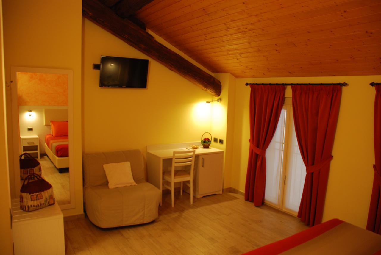 Agriturismo Le Risaie Basiglio Eksteriør billede