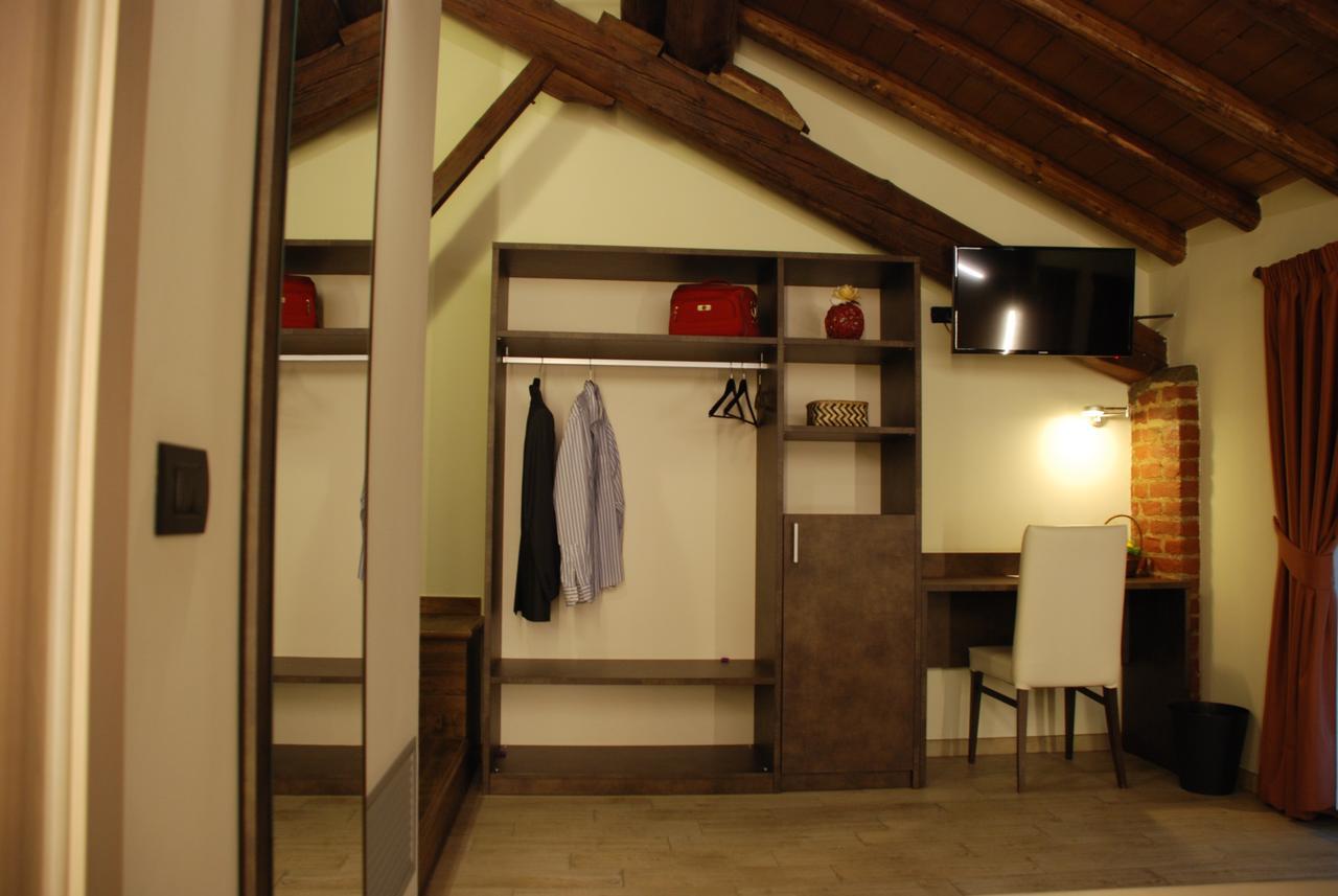 Agriturismo Le Risaie Basiglio Eksteriør billede