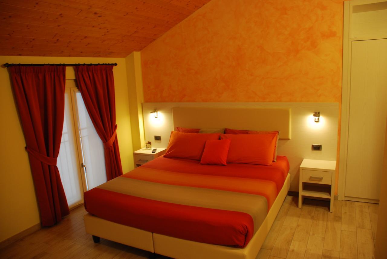 Agriturismo Le Risaie Basiglio Eksteriør billede